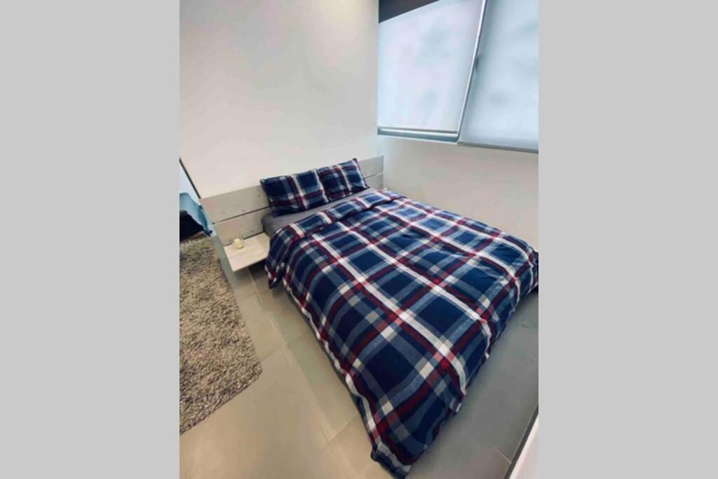 Hitech Appartment Amaliada Экстерьер фото