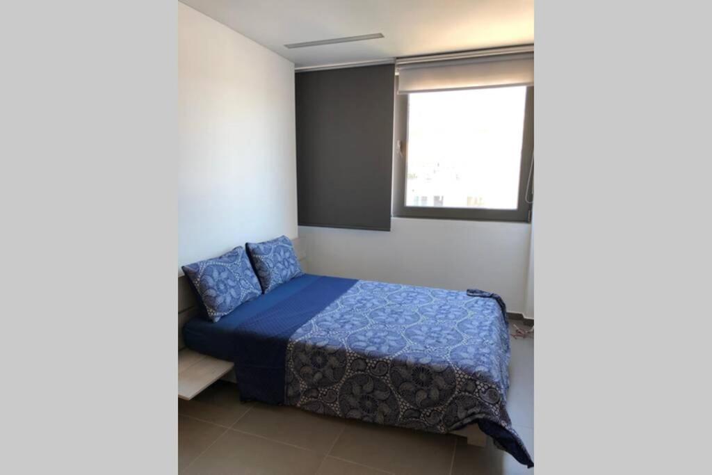 Hitech Appartment Amaliada Экстерьер фото