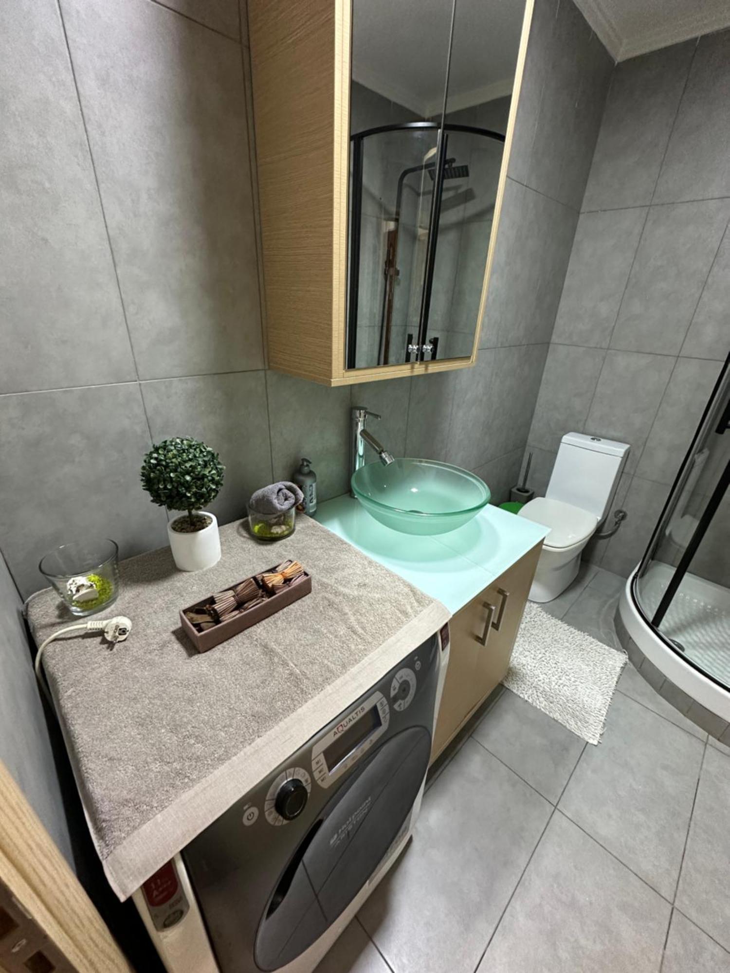 Hitech Appartment Amaliada Экстерьер фото